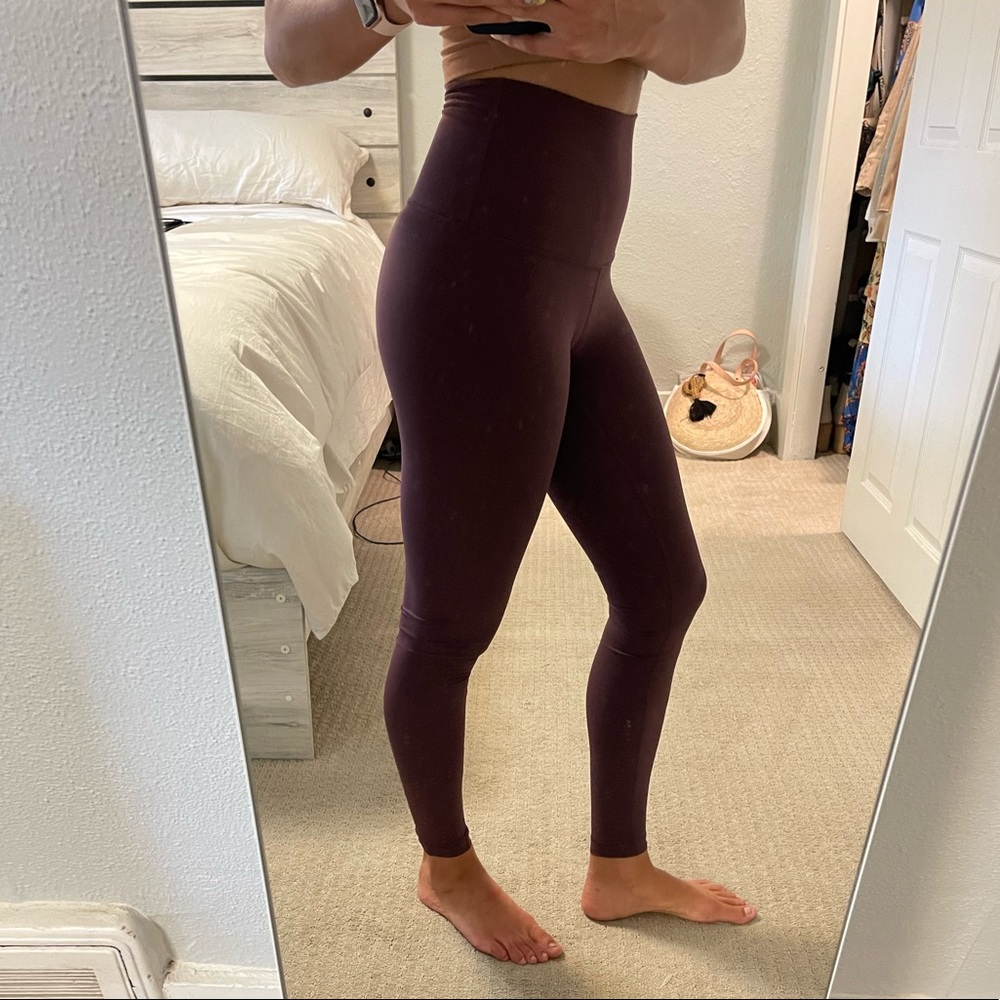 Lululemon legging size 4